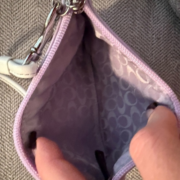 Coach Light Purple Wristlet with White Strap - Picture 9 of 9